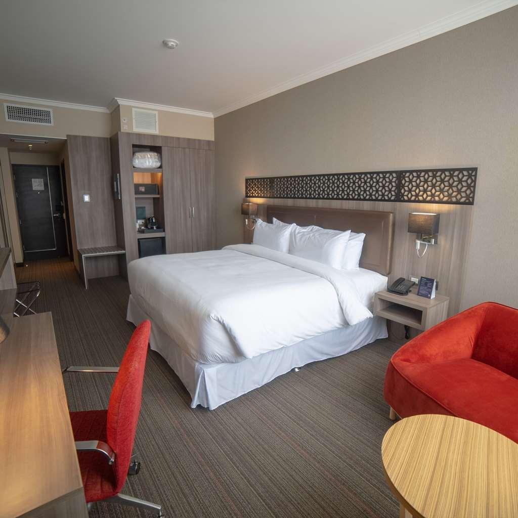 Doubletree By Hilton Hotel Encalada
