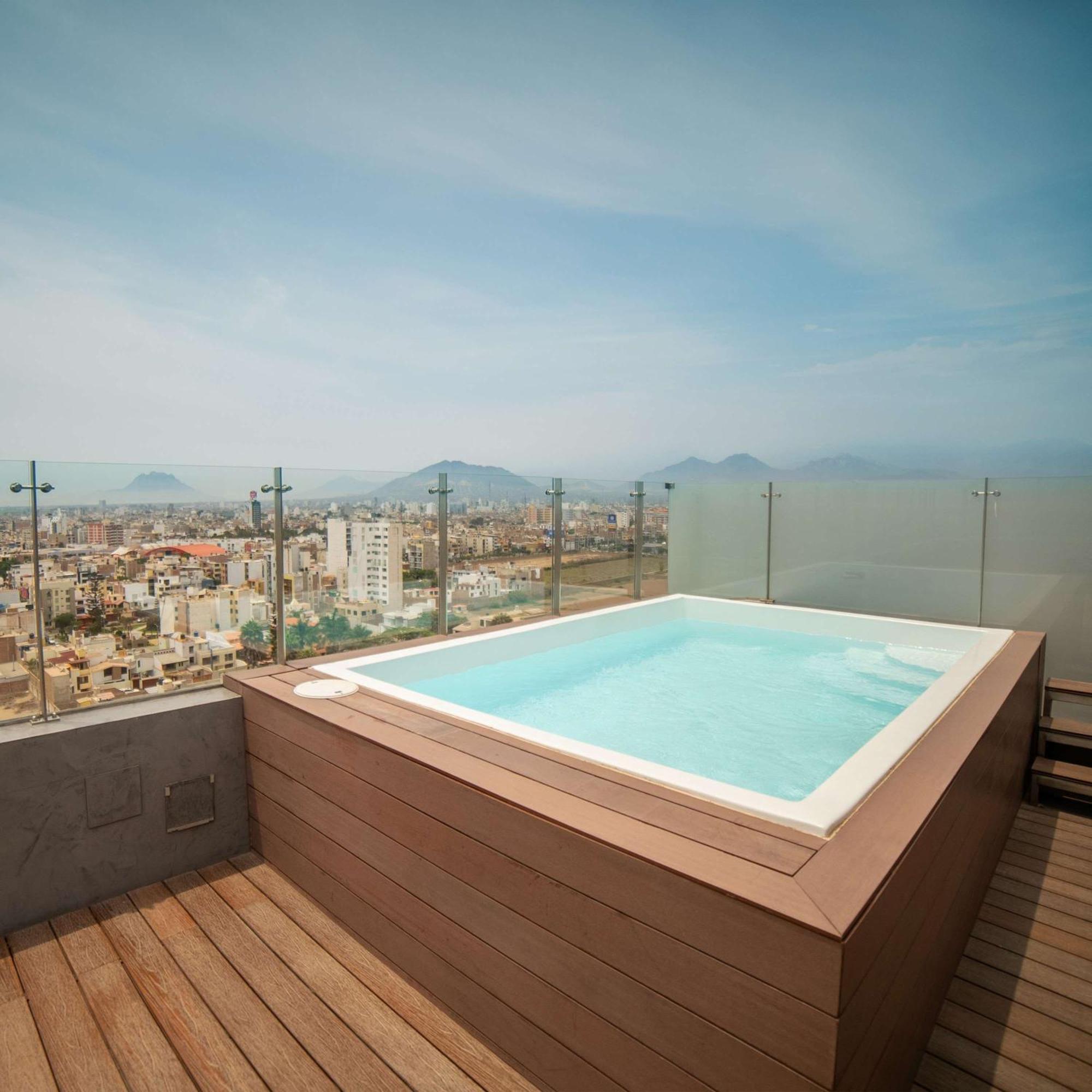 Doubletree By Hilton Hotel 4*