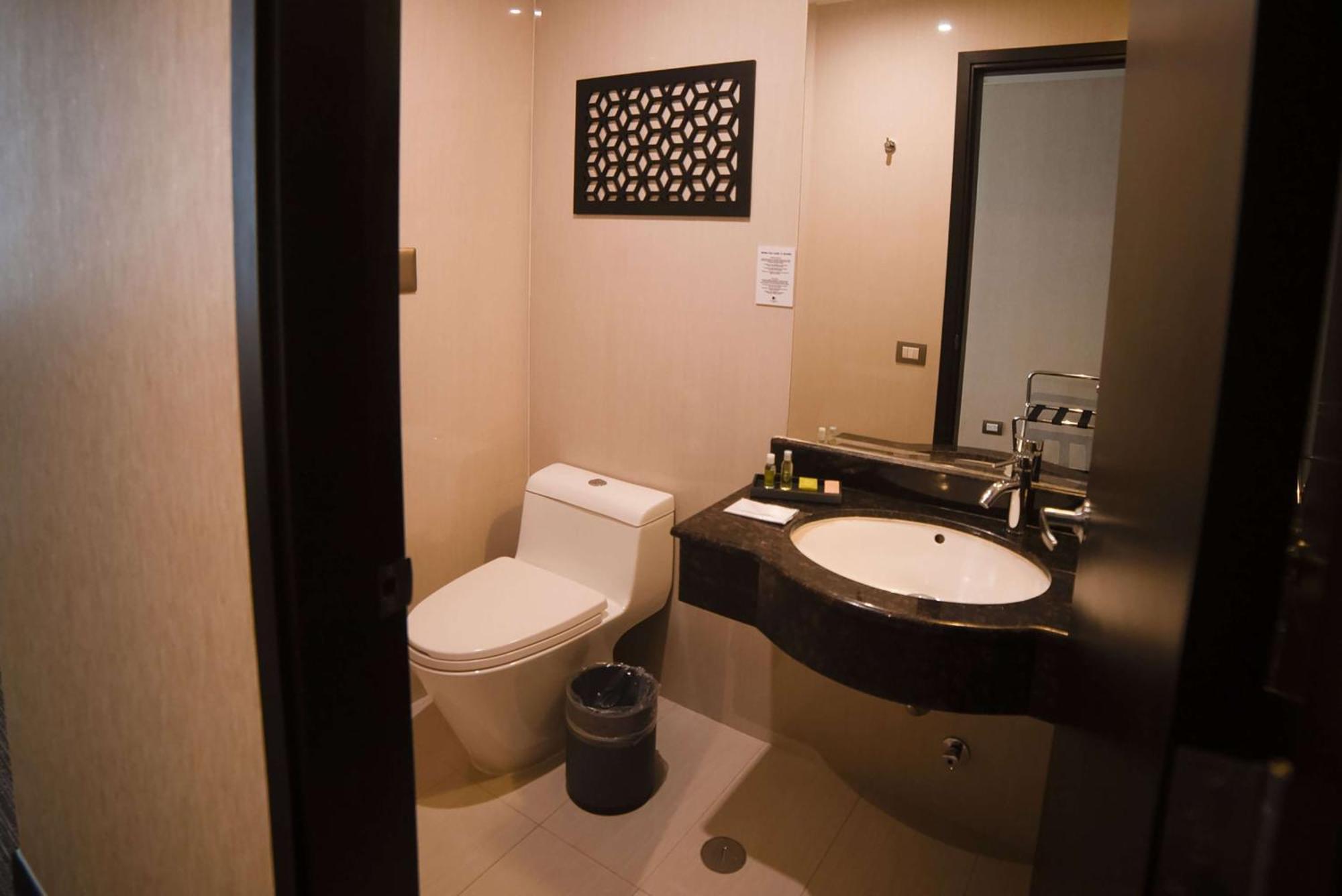 Doubletree By Hilton Hotel Encalada